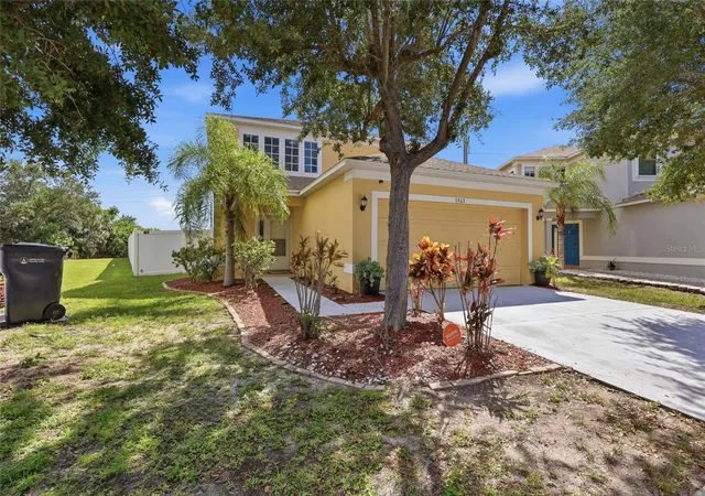 Homes for sale in Gibsonton, FL | 7902 Carriage Pointe Dr, Gibsonton, FL 33534 | MLS# TB8523872