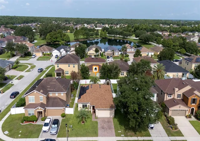 Homes for sale in Kissimmee, FL | 2808 Polson Dr, Kissimmee, FL 34758 | MLS# S5152613