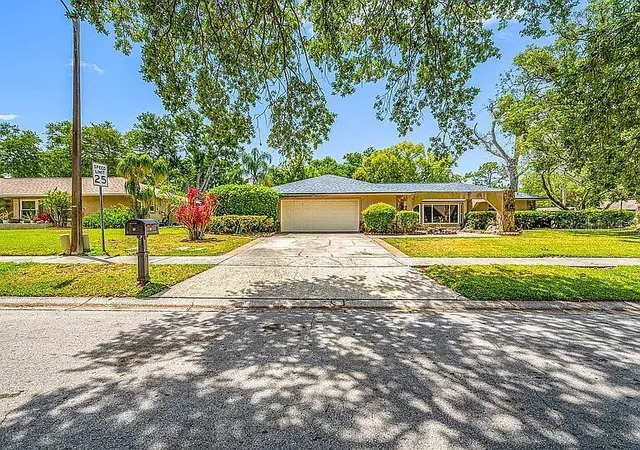 25th image of 10 Linden Ln, Palm Harbor, FL 34683 | MLS# O6420486