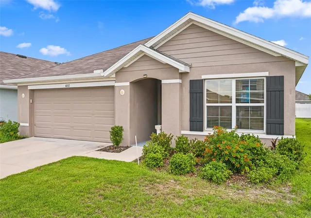 Photo 1 of Single family home for sale at 4052 Autumn Amber Dr, Spring Hill, FL 34609 | MLS# W7887132 | Listing updated on 2026-10-10