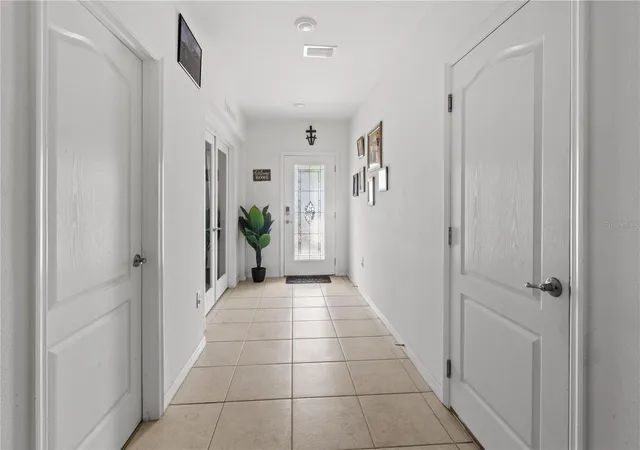Photo 3 of Single family home for sale at 672 NW 247th Terr, Newberry, FL 32669 | MLS# GC541514 | Listing updated on 2026-08-13