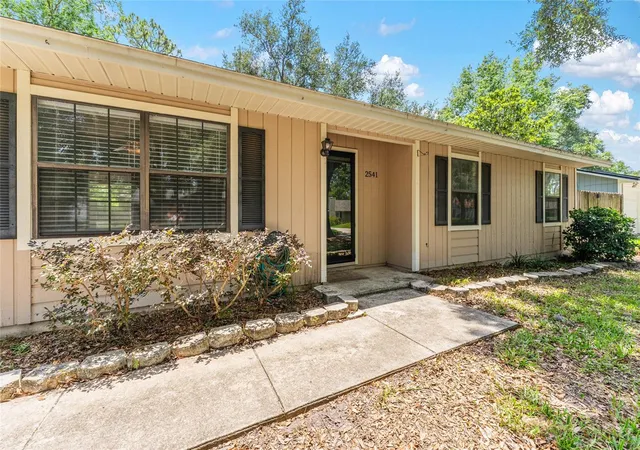 Photo 2 of Single family home for sale at 2541 NW 52nd Place, Gainesville, FL 32605 | MLS# GC541515 | Listing updated on 2026-08-09
