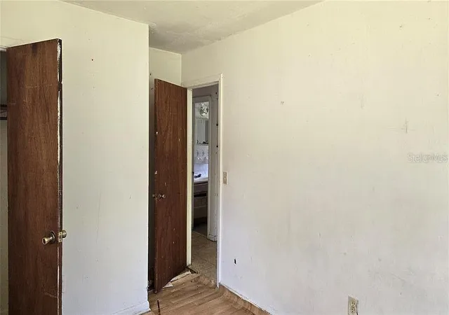 Photo 4 of Single family home for sale at 6404 SW 9th Avenue, Ocala, FL 34471 | MLS# OM727509 | Listing updated on 2026-09-23