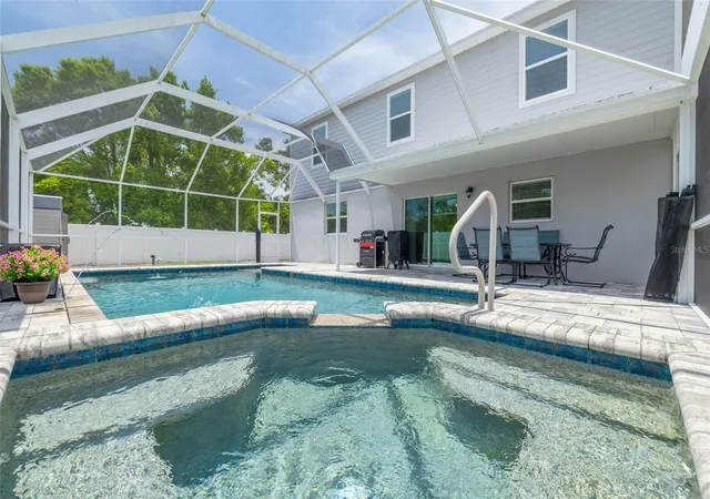 Photo 3 of Single Family Residence at 7242 Landmark Dr, Spring Hill, FL 34606 | MLS# TB8523904 | | Sold on 2026-10-08