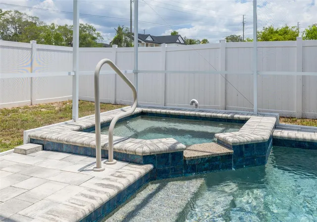 Photo 4 of Single Family Residence at 7242 Landmark Dr, Spring Hill, FL 34606 | MLS# TB8523904 | | Sold on 2026-10-08