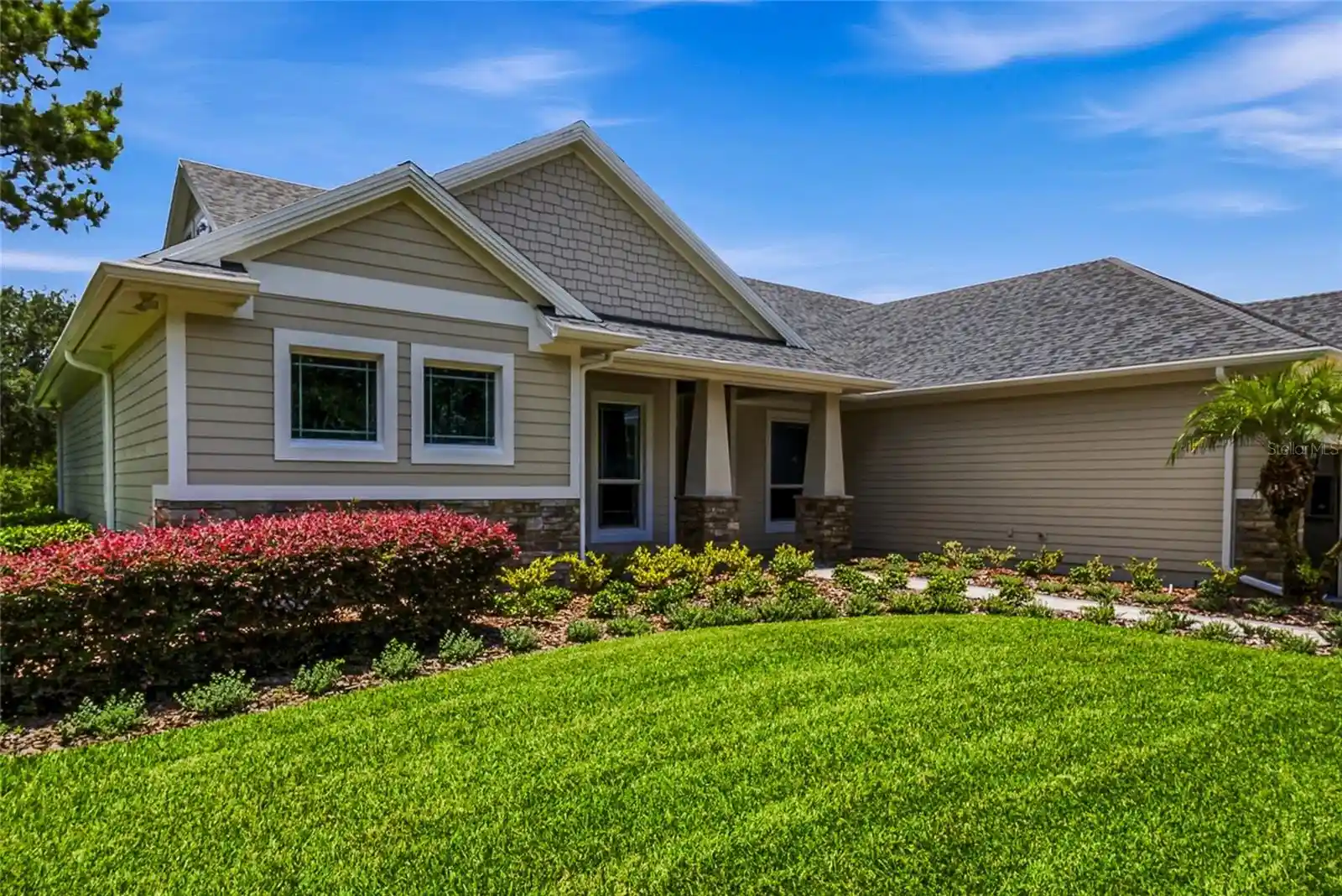 Photo 3 of Single family home for sale at 2208 Princess Julia Ln, Lutz, FL 33549 | MLS# TB8523906 | Listing updated on 2026-10-09