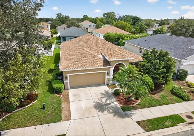Photo 3 of Single family home for sale at 5578 Burnt Branch Cir, Sarasota, FL 34232 | MLS# A4698313 | Listing updated on 2026-09-19