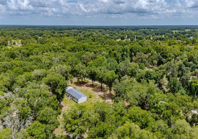 23rd image of 19050 Ne 3rd Ct, Citra, FL 32113 | MLS# A4698315