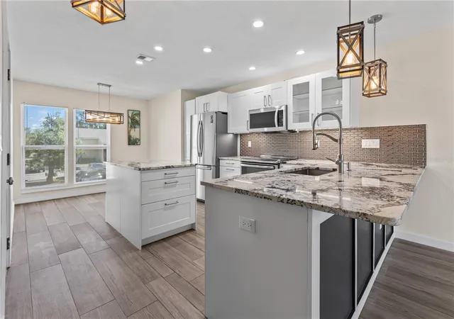 Homes for sale in Sarasota, FL | 3405 Clark Rd #205, Sarasota, FL 34231 | MLS# A4698316