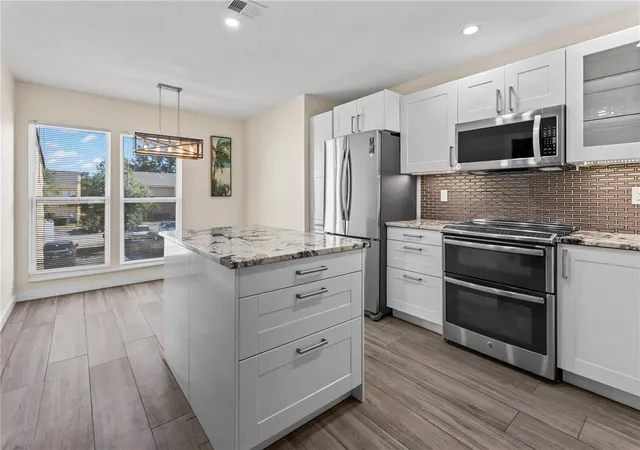 Homes for sale in Sarasota, FL | 3405 Clark Rd #205, Sarasota, FL 34231 | MLS# A4698316