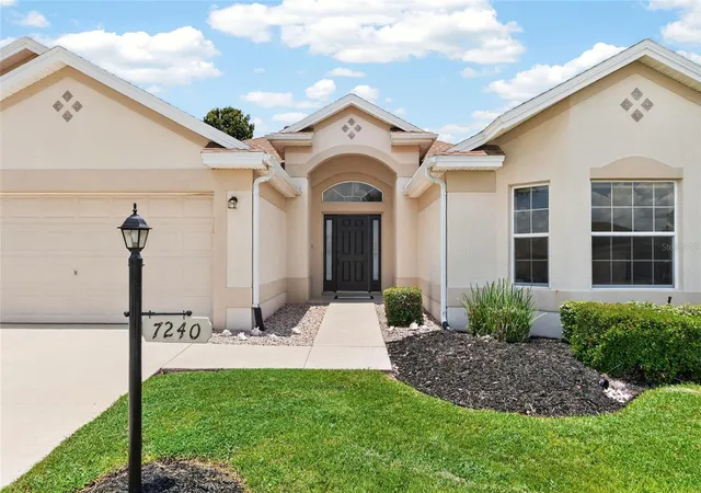 4th image of 7240 Se 172Nd Legacy Ln, The Villages, FL 32162 | MLS# G5114354