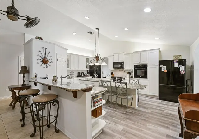 3rd image of 1209 Deer Run Dr, Winter Springs, FL 32708 | MLS# O6420511