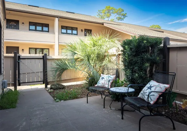 3rd image of 2446 Ne 7Th St #57, Ocala, FL 34470 | MLS# V4949904