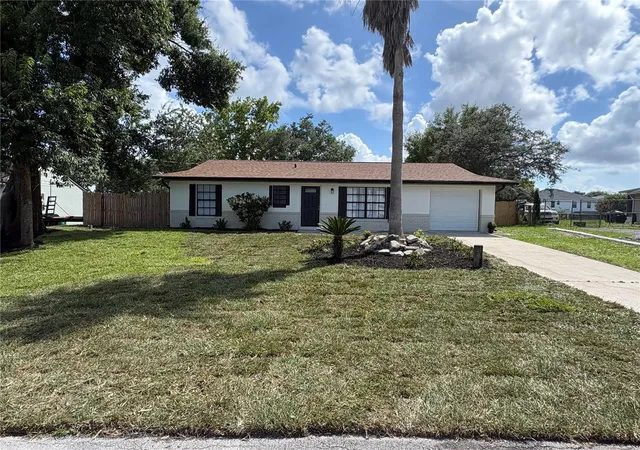 1st image of 2711 Dristol Ln, Deltona, FL 32738 | MLS# O6420520