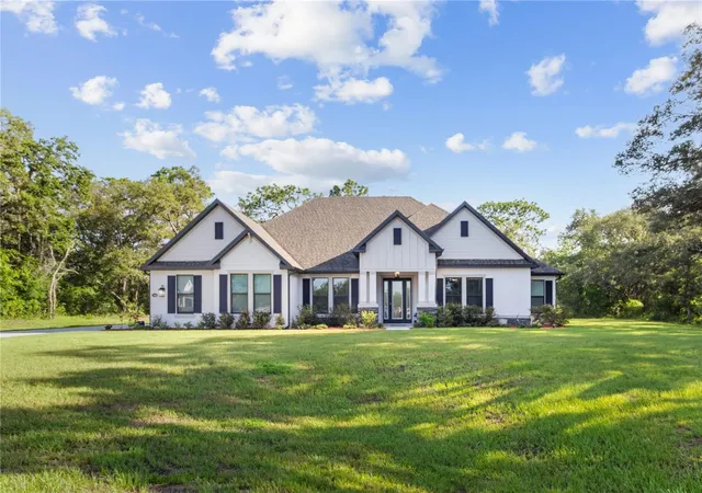 Photo 3 of Single family home for sale at 17000 Nokota Ave, Hudson, FL 34667 | MLS# TB8523950 | Listing updated on 2026-08-15