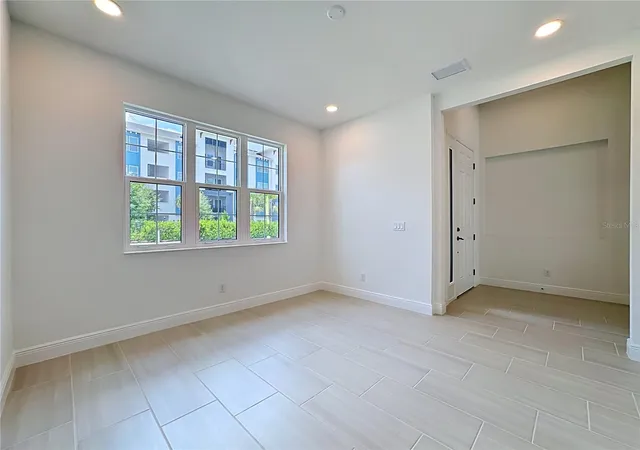 Photo 4 of Single family home for sale at 255 Monet Trl, Bradenton, FL 34212 | MLS# A4698330 | Listing updated on 2026-08-17