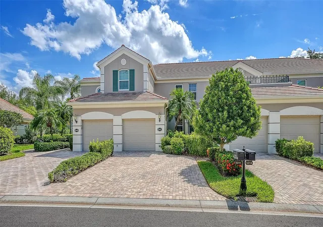 Photo 1 of Condo for sale at 5211 Parisienne Pl #101B27, Sarasota, FL 34238 | MLS# A4698331 | Listing updated on 2026-08-23