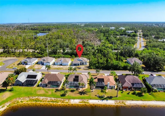 2nd image of 9040 Evelyn Rd, Englewood, FL 34224 | MLS# C7527816