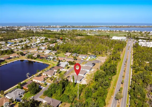 3rd image of 9040 Evelyn Rd, Englewood, FL 34224 | MLS# C7527816