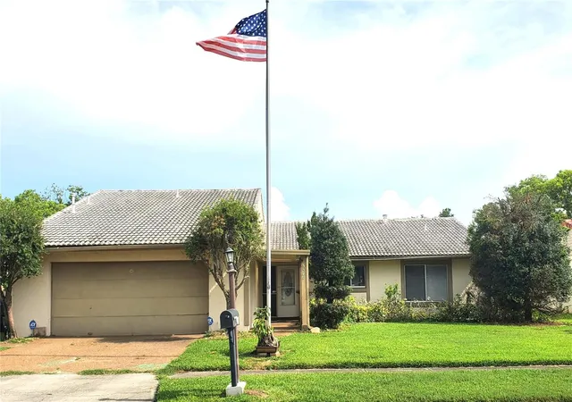 Photo 1 of Single family home for sale at 5540 Minute Man Ct, Orlando, FL 32821 | MLS# S5152626 | Listing updated on 2026-08-18