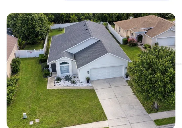 Photo 1 of Single family home for sale at 2916 Canoe Cir, St Cloud, FL 34772 | MLS# S5152627 | Listing updated on 2026-10-16