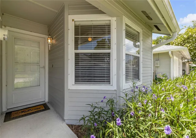 Photo 3 of Townhouse for sale at 937 Meadow View Dr #B, Port Orange, FL 32127 | MLS# NS1088596 | Listing updated on 2026-07-30