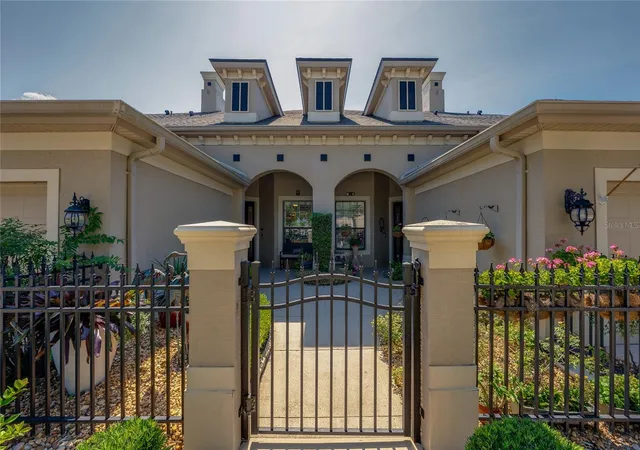 2nd image of 735 Cobblestone Dr, Ormond Beach, FL 32174 | MLS# V4949906