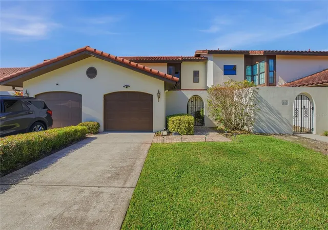Photo 1 of Townhouse for sale at 116 Coventry Ln, Haines City, FL 33844 | MLS# P4939178 | Listing updated on 2026-06-30