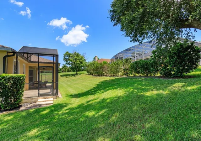 Photo 3 of Single family home for sale at 12560 Katherine Cir, Clermont, FL 34711 | MLS# G5114359 | Listing updated on 2026-08-23