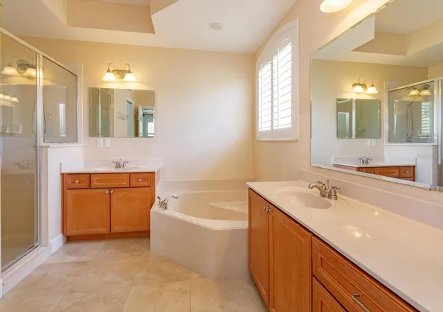 Photo 4 of Single family home for sale at 12560 Katherine Cir, Clermont, FL 34711 | MLS# G5114359 | Listing updated on 2026-08-23