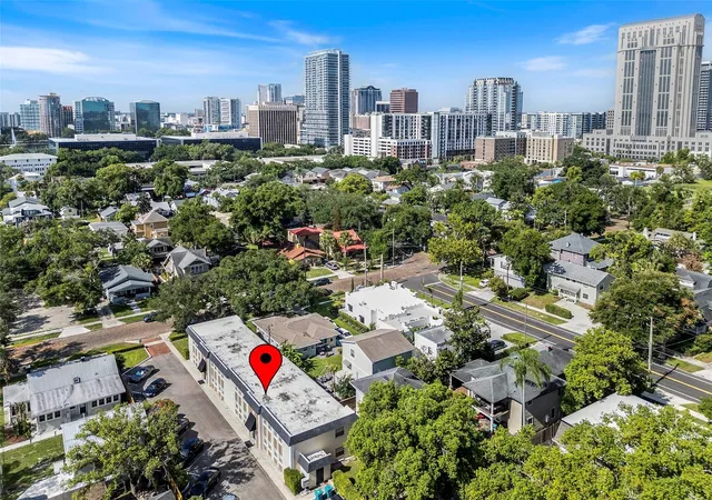 Homes for sale in Orlando, FL | 317 E Amelia St #7, Orlando, FL 32801 | MLS# O6420532