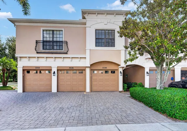 Photo 1 of Condo for sale at 7228 Hamilton Rd #7228, Bradenton, FL 34209 | MLS# A4698338 | Listing updated on 2026-08-23