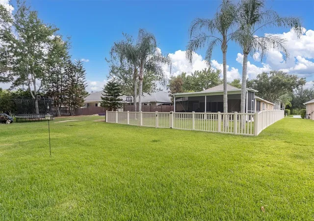Photo 2 of Single family home for sale at 7832 Blue Spring Dr, Land O Lakes, FL 34637 | MLS# TB8523972 | Listing updated on 2026-10-20
