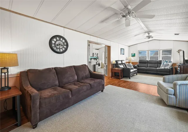Photo 4 of Manufactured home for sale at 108 Silversides St, Lake Wales, FL 33898 | MLS# K4903604 | Listing updated on 2026-06-29