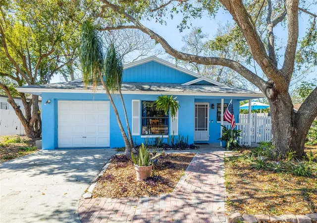 Single family home for sale at 1335 15th Street, PALM HARBOR, FL 34683 | MLS# TB8523979