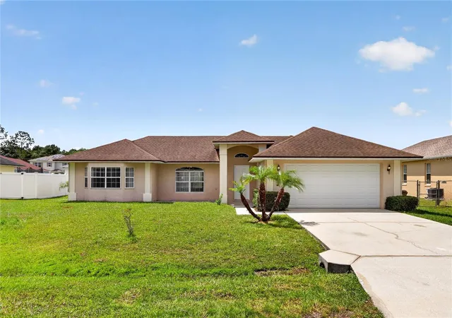 Photo 1 of Single family home for sale at 308 Clermont Dr, Kissimmee, FL 34759 | MLS# O6420545 | Listing updated on 2026-10-09