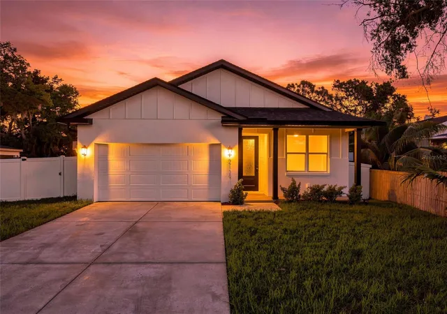 Photo 2 of Single family home for sale at 2139 20th Avenue Sw, Largo, FL 33774 | MLS# TB8523980 | Listing updated on 2026-09-28