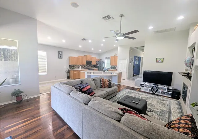 Photo 4 of Single family home for sale at 11236 Blacksmith Dr, Tampa, FL 33626 | MLS# TB8523991 | Listing updated on 2026-09-02