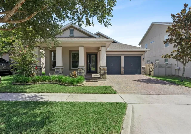 Photo 2 of Single family home for sale at 15725 Sweet Limetta Dr, Winter Garden, FL 34787 | MLS# O6420557 | Listing updated on 2026-08-30