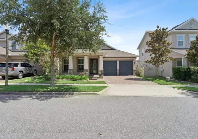 Photo 3 of Single family home for sale at 15725 Sweet Limetta Dr, Winter Garden, FL 34787 | MLS# O6420557 | Listing updated on 2026-08-30