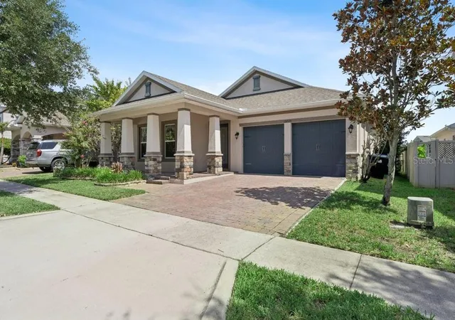 Photo 4 of Single family home for sale at 15725 Sweet Limetta Dr, Winter Garden, FL 34787 | MLS# O6420557 | Listing updated on 2026-08-30