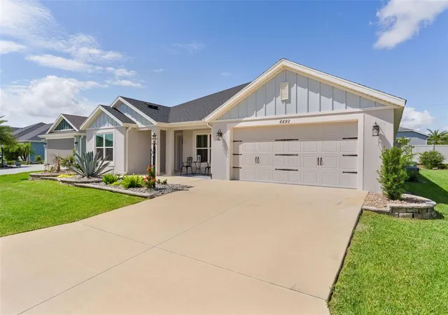 Photo 3 of Single family home for sale at 6692 Newell Loop, The Villages, FL 34762 | MLS# G5114362 | Listing updated on 2026-10-06