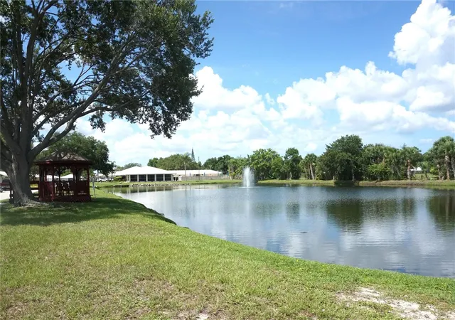 2nd image of 10451 Azalea Park Dr N, PINELLAS PARK, FL 33782
