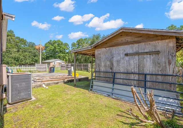 Homes for sale in Auburndale, FL | 2442 Shirah Rd, Auburndale, FL 33823 | MLS# TB8524004
