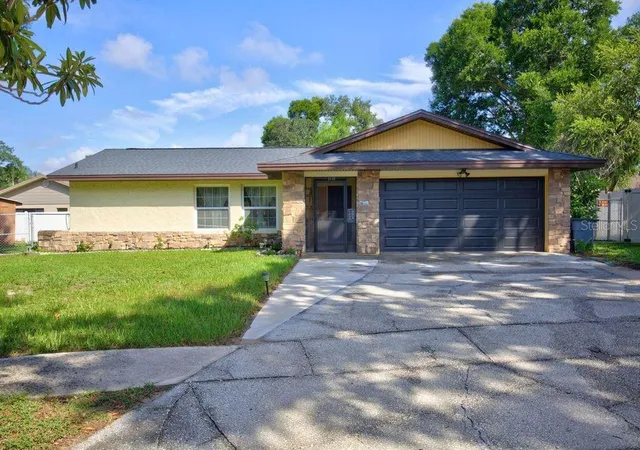 1st image of 3110 Clovewood Pl, Seffner, FL 33584 | MLS# TB8524015