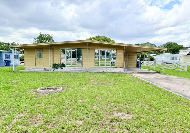 2nd image of 14224 Sandhurst St, Brooksville, FL 34613 | MLS# W7887146
