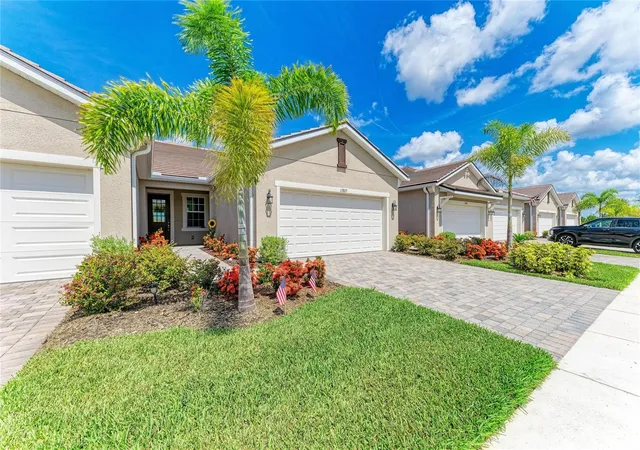 1st image of 17827 Stillness Ct, Venice, FL 34293 | MLS# N6144847