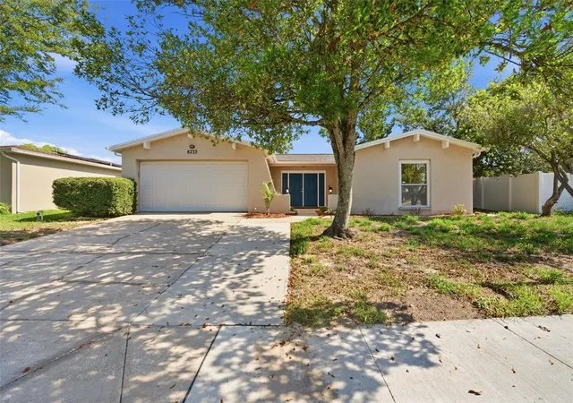 Photo 2 of Single family home for sale at 8233 Redfield Dr, Port Richey, FL 34668 | MLS# W7887147 | Listing updated on 2026-08-29