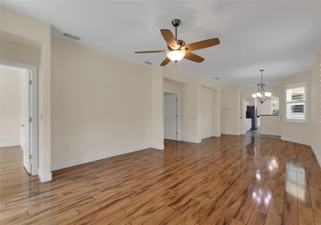 Photo 3 of Single family home for sale at 624 Grand Cnl Dr, Kissimmee, FL 34759 | MLS# S5152638 | Listing updated on 2026-09-21