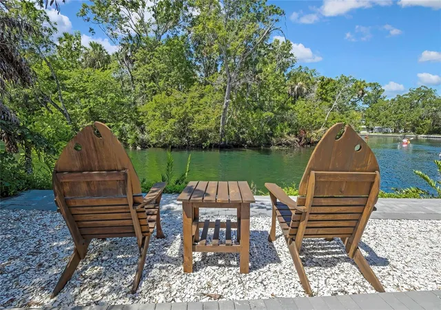 Photo 1 of Single family home for sale at 6080 Waverly Rd, Weeki Wachee, FL 34607 | MLS# W7887149 | Listing updated on 2026-09-02